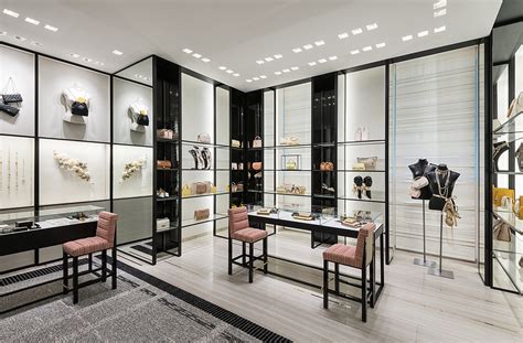 chanel stores canada